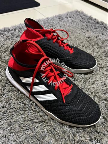 kasut futsal adidas predator