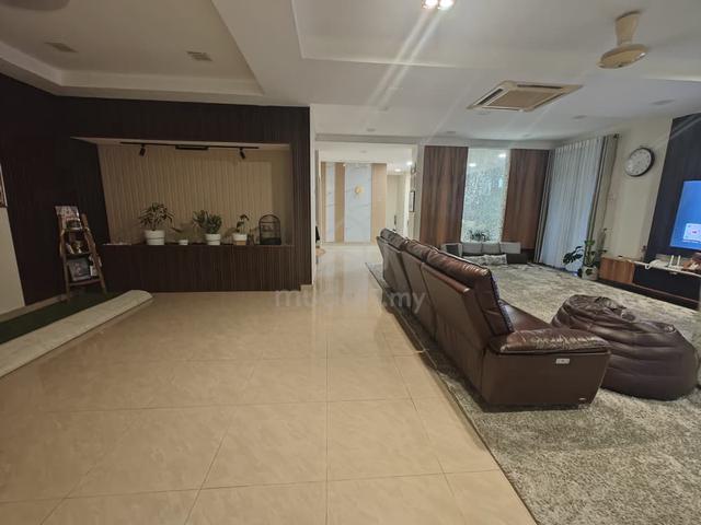 Selangor Bandar Bukit Tinggi Freehold Semi-Detached House For Sale 1