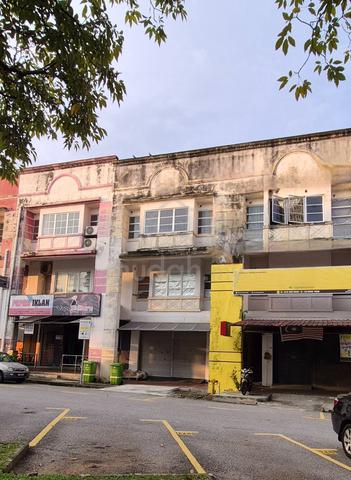 Desa Melawati Shop For Rent 1