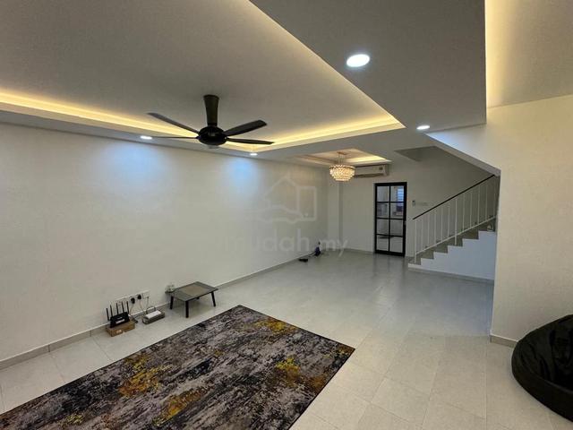 Tmn Pulai Mutiara JB Renovated PF 3 Storey Intermediate Terrace House 5