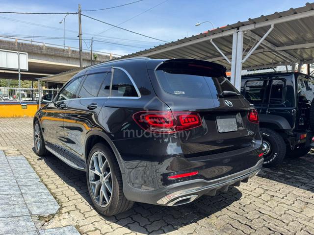 2021 Mercedes Benz GLC300 4MATIC AMG LINE 2.0L (A) - 4