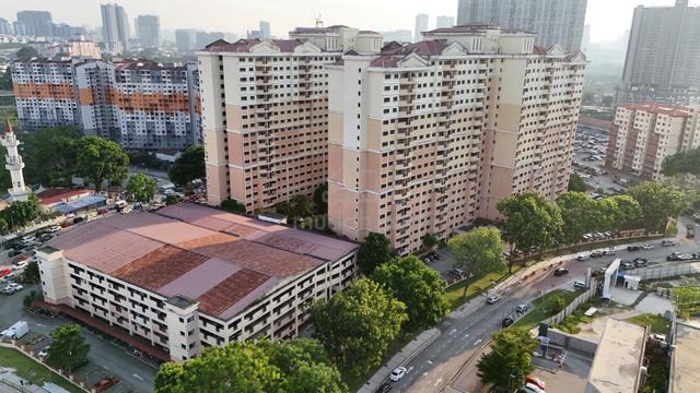 Cengal Condominium 1