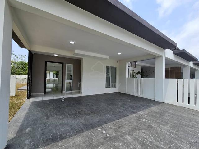 Tropicana Aman Arahsia 2 Storey Terrace Corner House 1