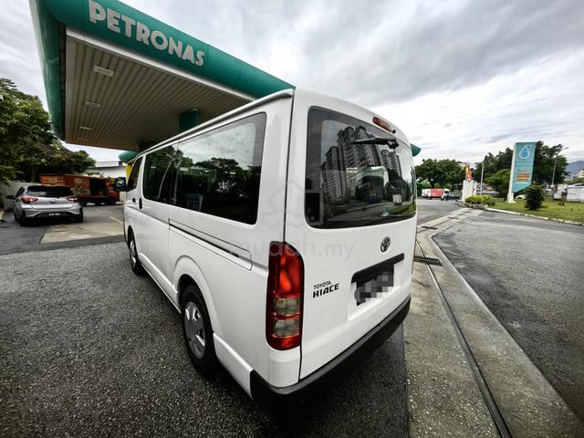 2013 TOYOTA HIACE 2.5cc (D) WINDOW VAN 14 Seat - 4