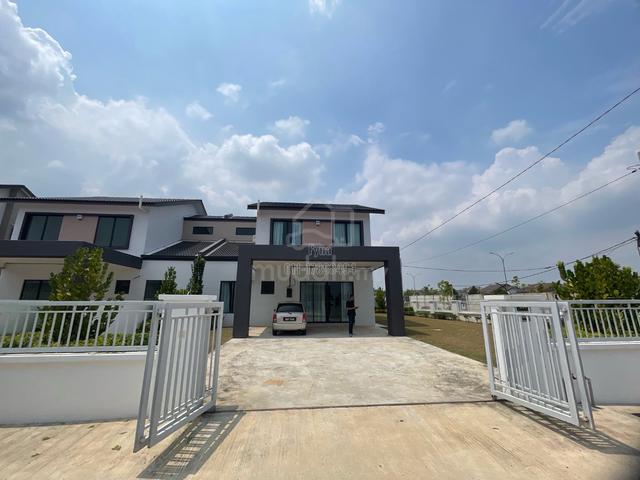 Double Storey Cluster House (ELIANA) & (ELLIE), SP Saujana Permai 1