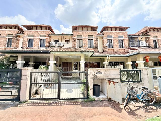[0% DEPOSIT] 20x80 sqft 2 Storey Terrace Bandar Nusaputra, Puchong 1