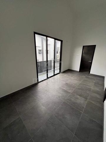D’Art 18 Collection 冠群花园 / Kulai / Double Storey / Cluster / Full Loan 5