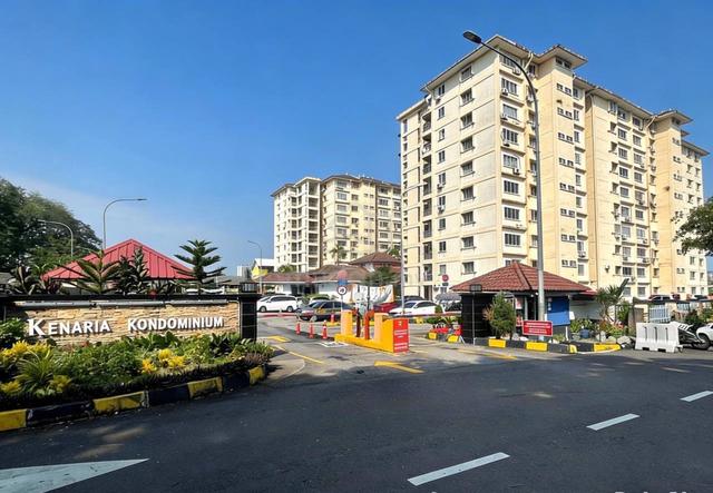 Kenaria Condominium 1