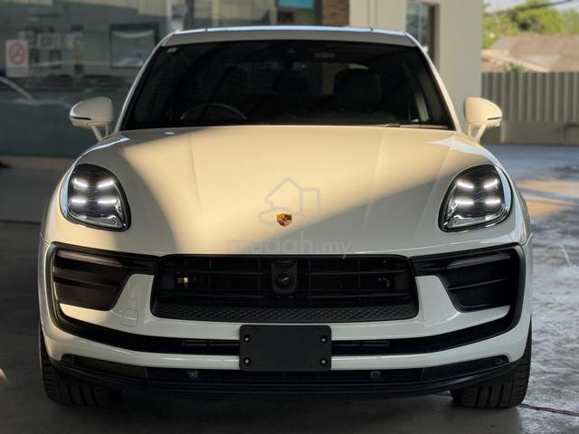 FULL 2023 Porsche MACAN 2.0 PDLS+ P/ROOF BLCK SEAT - 2