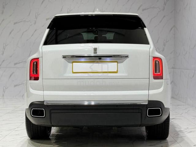 2023 Rolls Royce CULLINAN AWD 6.75 -Incoming Stock - 2
