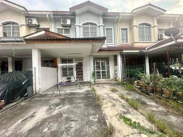 Bandar Botanic Jenaris 2 Storey 20x70 Basic Condition Below Value 1
