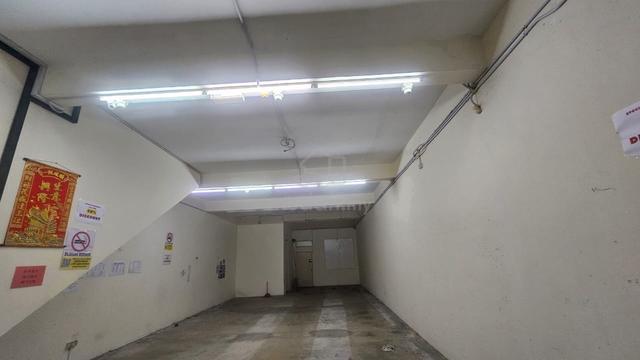 MAIN ROAD Ground Flr Dataran Suria Alam Suria Puncak Alam 1