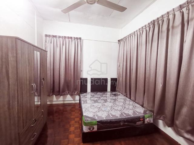 Room at Dah Yeh Villa Damai KPJ Luyang 1