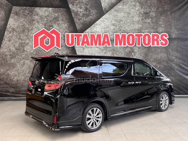 2023 Toyota VELLFIRE 2.5 GOLDEN EYES III SR UNREG - 4