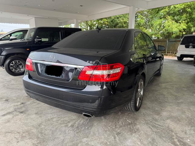2011 Mercedes Benz E-CLASS 1.8 250 CGI BLUEEFCY - 4