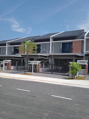Elmina Valley 5 Elmina West Shah Alam 2 storey  terrace for sale 1