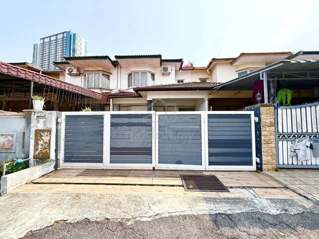 CHEAPEST RENOVATED Double Storey Terrace Seksyen 8 Bandar Baru Bangi 1