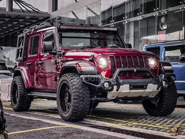 MAROON EDI 2021 Jeep WRANGLER UNLIMITED SAHARA 2.0 - Cars for sale in ...