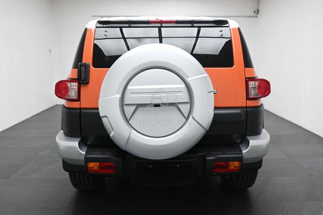2013 Toyota FJ CRUISER 4.0 (A) TIPTOP CONDITION - 5