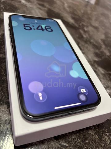 IPHONE 12 peo - photo 3 of 4