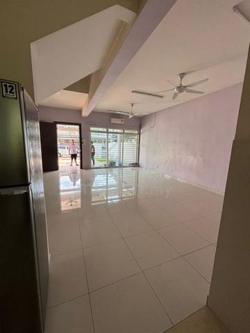 Kajang 2 Double Storey For Rent! k2 Villas! 2
