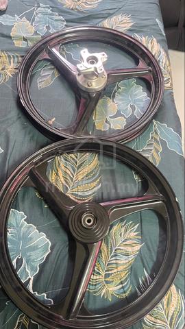 Carousel Image