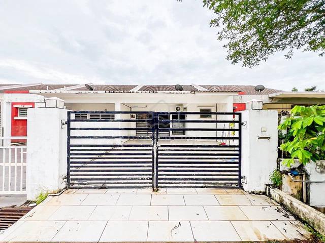 {Dah Renovated} Single Storey Terrace, Taman Azalea, Fasa 2, Kotasas 1