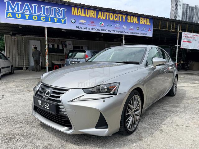 2017 Lexus IS200 2.0 T (A) "WITH PALTE NO 92" - 1