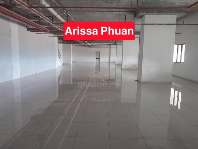 Office Space 9215 sq.ft Tanjong Tokong . Rare In Market Renovated 1