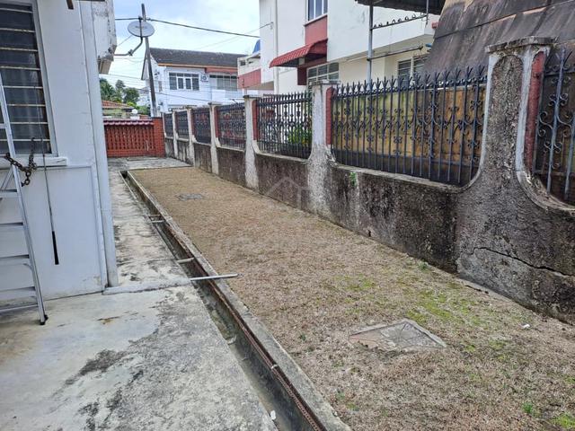 Taman Pelangi Sri Tebrau Double Storey Semi d House Century Sentosa 1