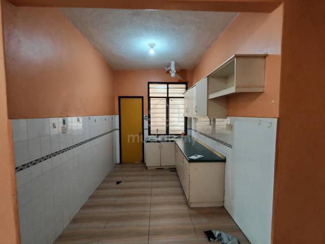 Goodyear Court 9 1