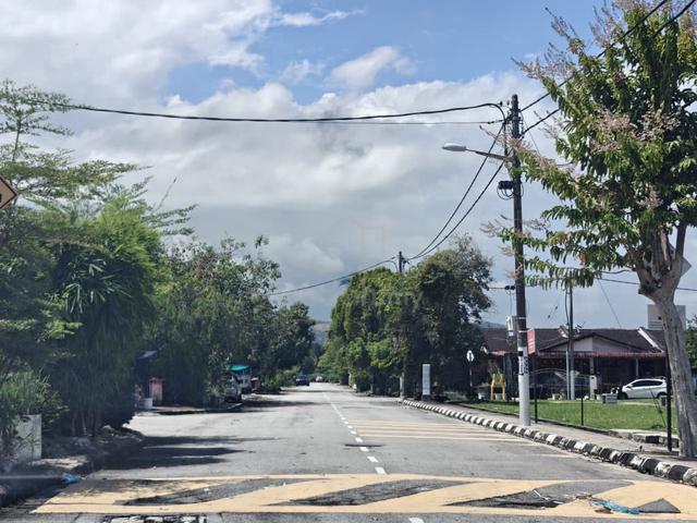 Taman Tangling Single Storey Terrace - Sell below Market 1