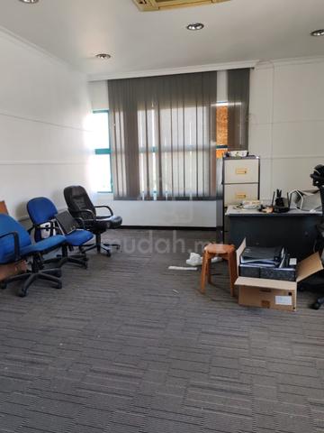 Alamesra Plaza Permai Shoplot for Rent 1