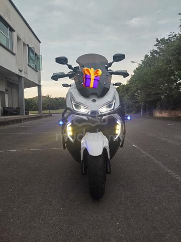 Carousel Image