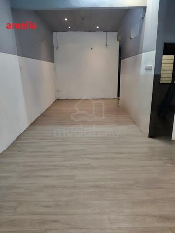 1 sty terrace, Lip sin area , 1328sf freehold title sungai dua penang 1