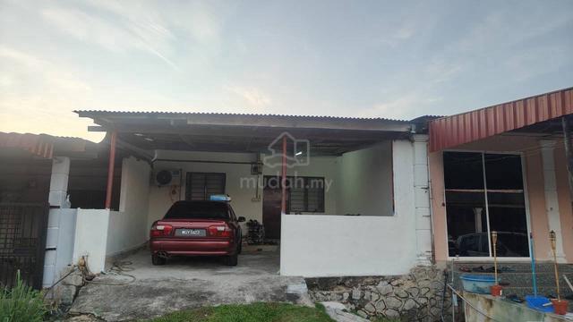 Teres Setingkat Taman Tiang Dua Utama 1