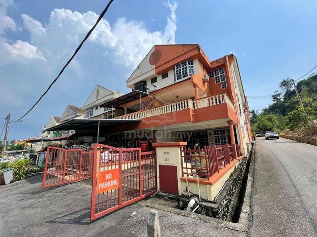 End Unit 2.5 Storey Taman Kelisa Seremban 1