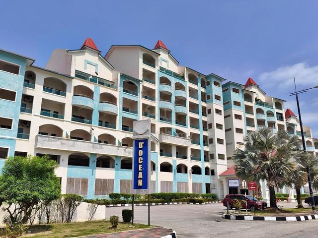 Laguna 2 @ Marina Island 1