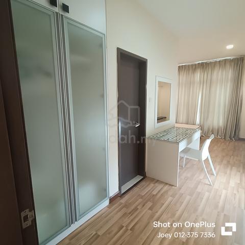 Shaftsbury Residence 1