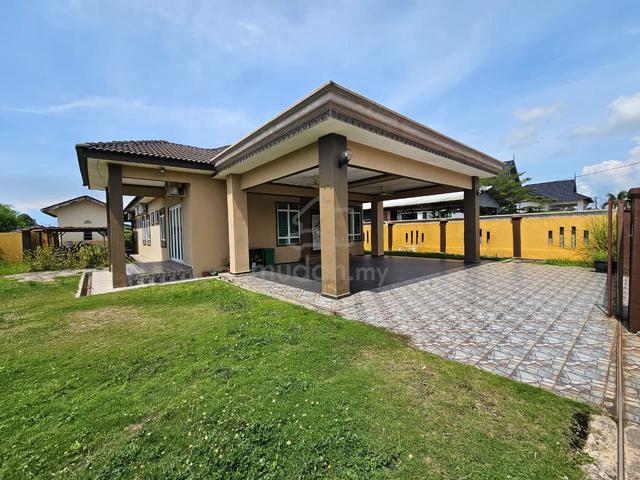 Single Storey Partially-Furnished Bangalow in Kuala Paka, Terengganu 1