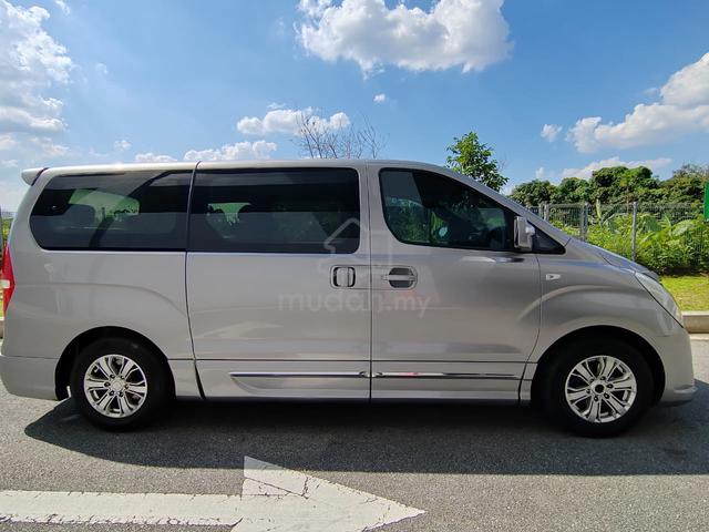 Hyundai GRAND STAREX 2.5 ROYALE PREMIUM (A)12-Seat - 5