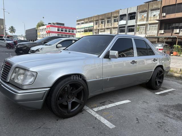 1995 Mercedes Benz 230E 2.3 W124 (A) - 2