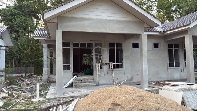(Chetok,Pasir Mas) Rumah Semi-d 1 Tingkat Untuk Di Miliki 2