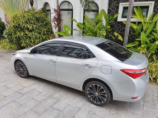 2015 Toyota COROLLA ALTIS 1.8 A LIKE NEW NOSMOKING - 5