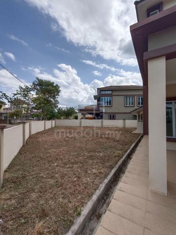 Bare Unit Double Storey Bungalow in Bandar Warisan Puteri, Seremban 5