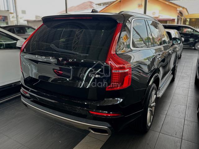 2017 Volvo XC90 T8 (A) - 2