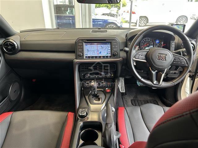 2022 Nissan GT-R 3.8 BLACK EDITION GTR - 4