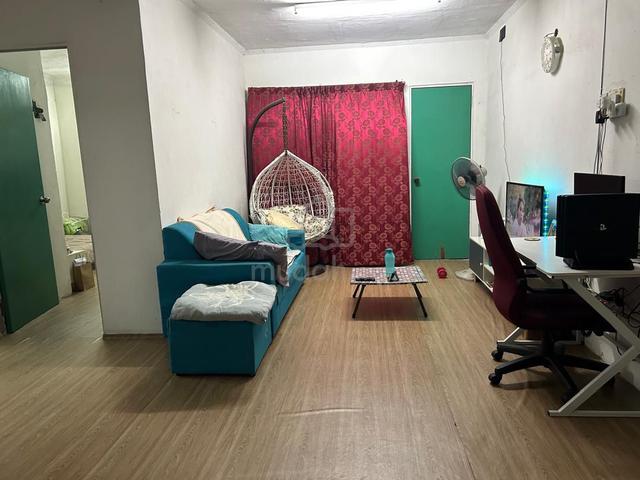Apartment Permata (Bandar Perda) 1