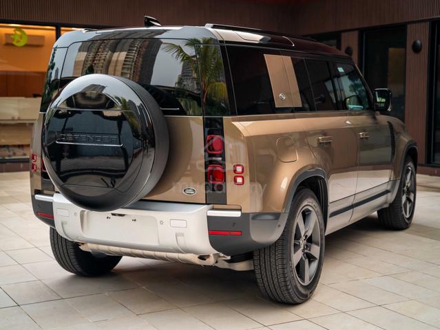 2022 Land Rover DEFENDER 2.0 110S P300 (A) - 2