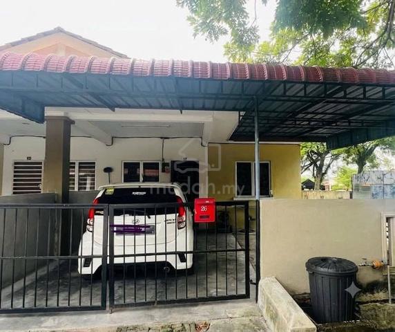 Rmh End Lot Extra Tanah Siap Extend di Meru Perdana Ipoh Untuk Dijual 1